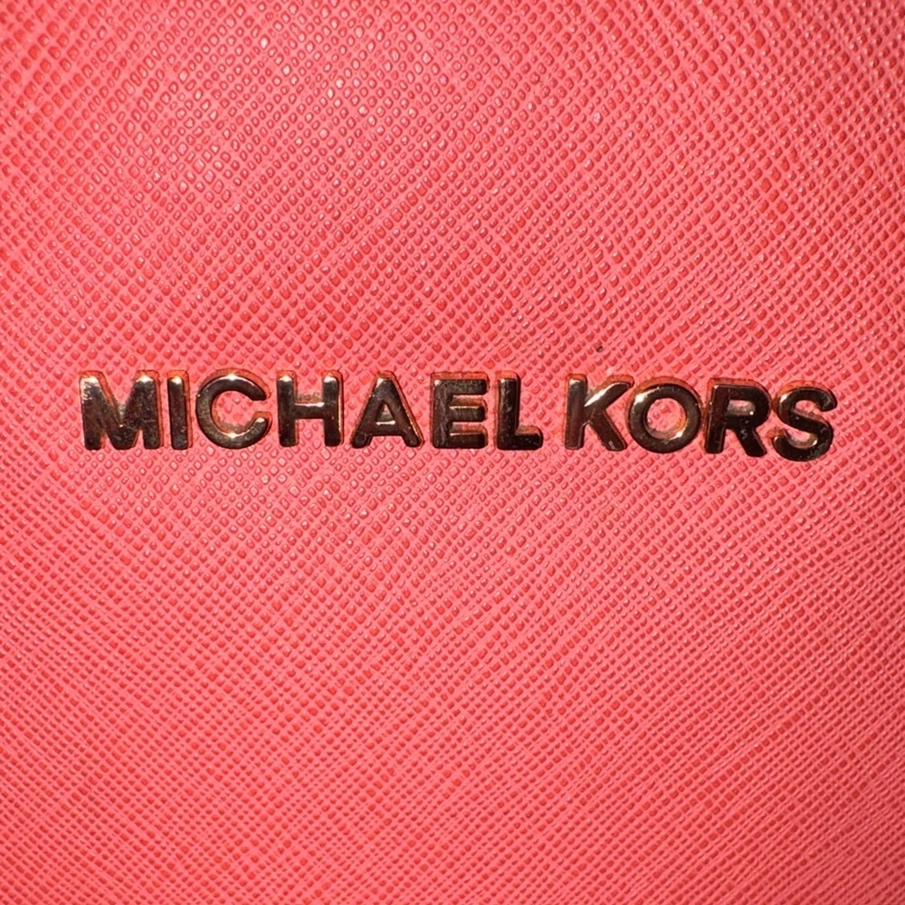 Vintage Authentic Michael Kors Vibrant Coral Tote Bag with Pockets - Picture 8 of 11